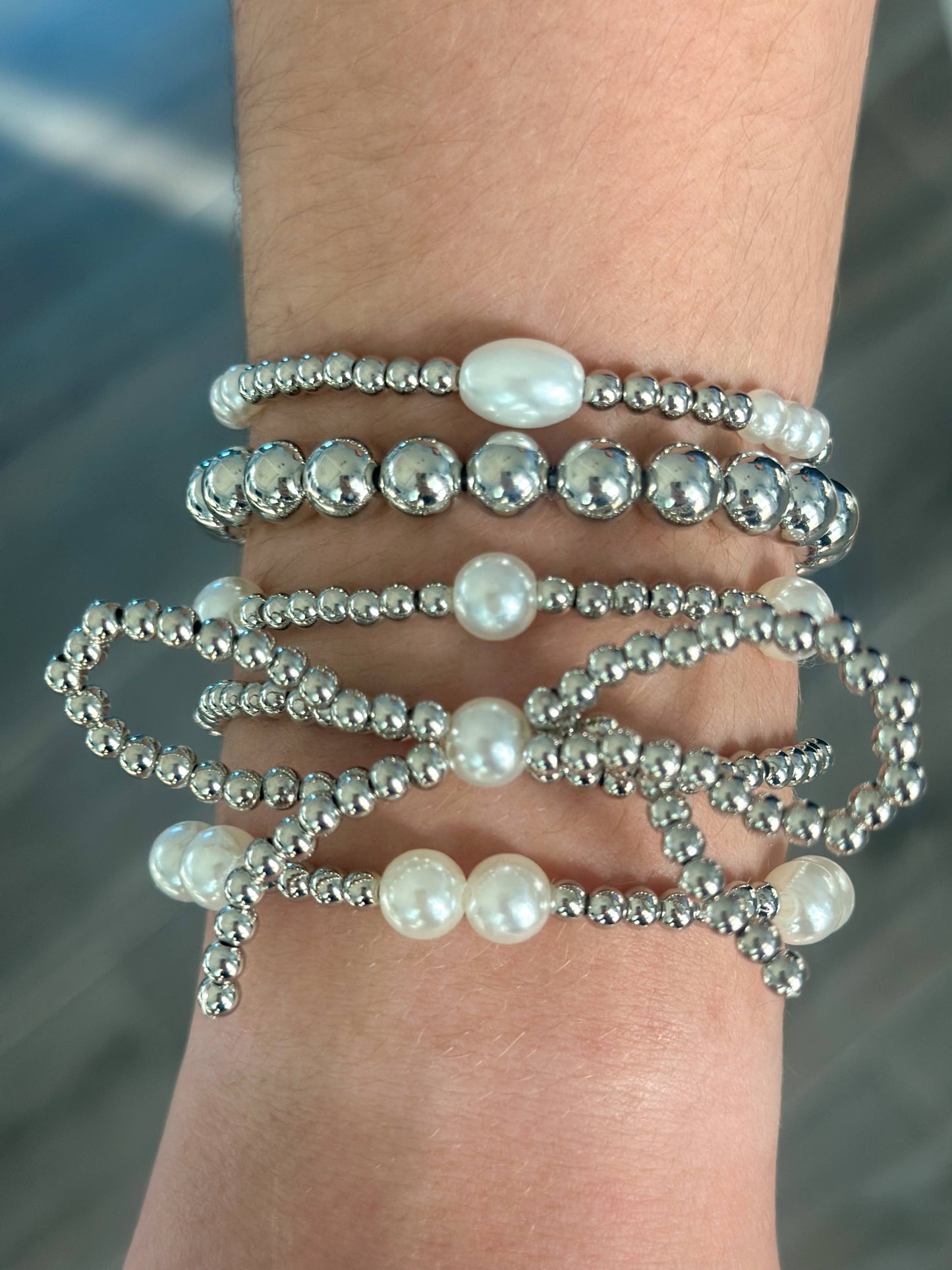 Becca Bow Bracelet Sets "Silver"