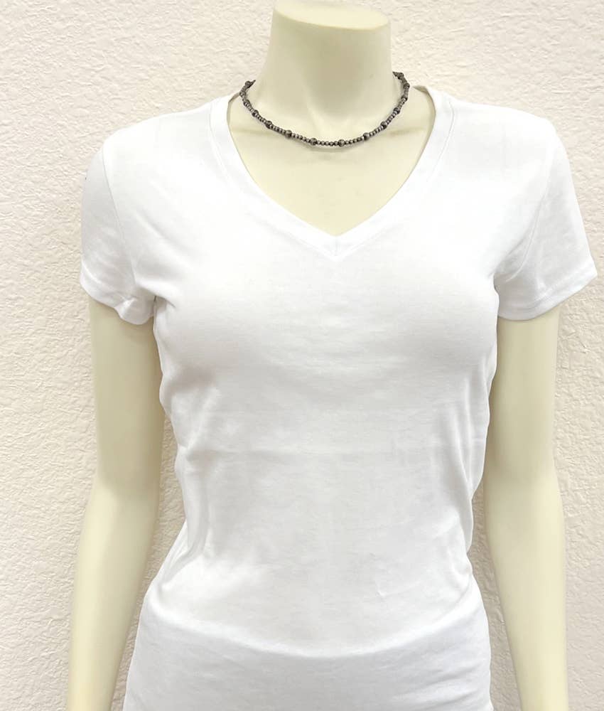 735747, Handmade 16" Navajo Bead Necklace