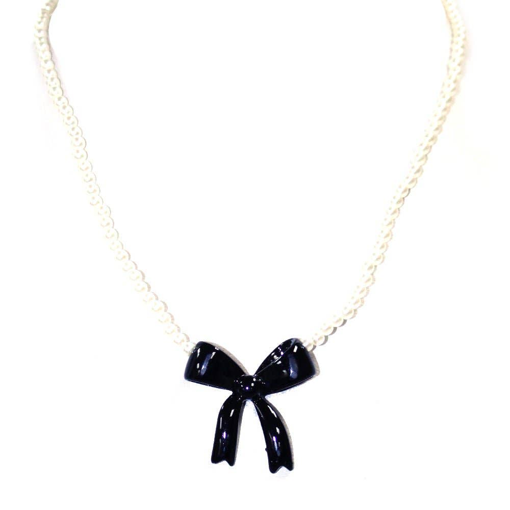 Bow Pearl Strand Necklace