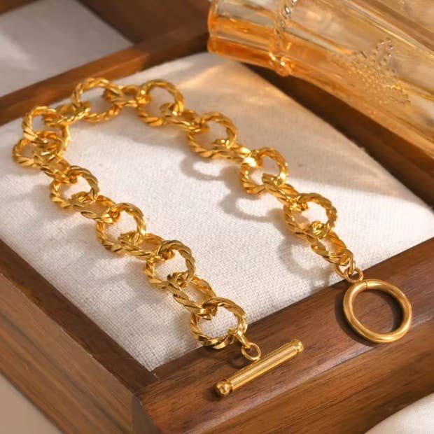 CHAIN BRACELET