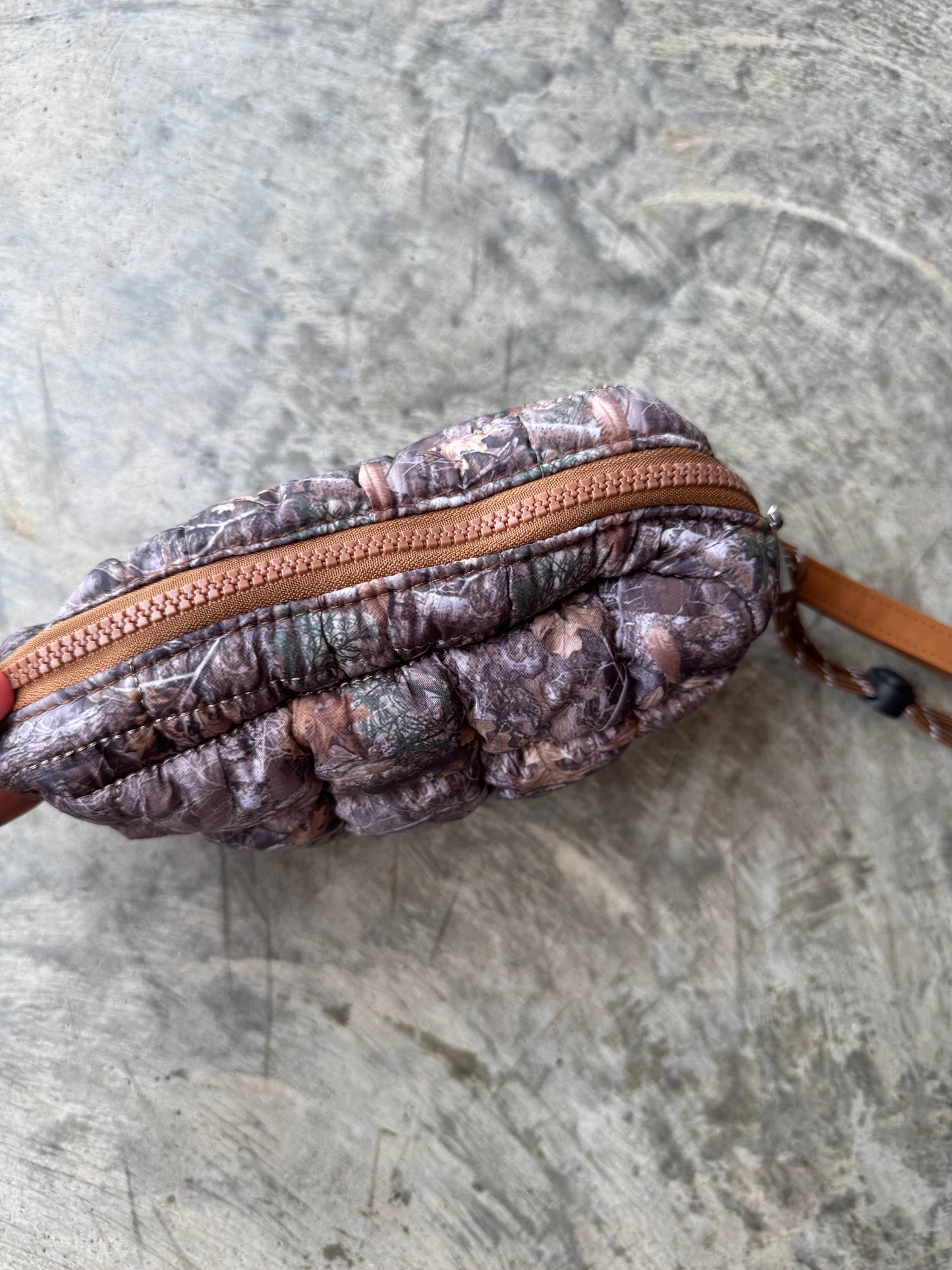 MINI PUFF CLUTCH BAG