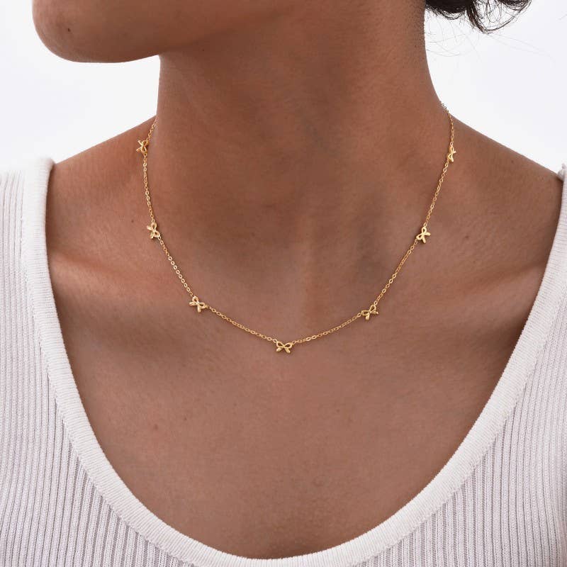 Bow Necklace