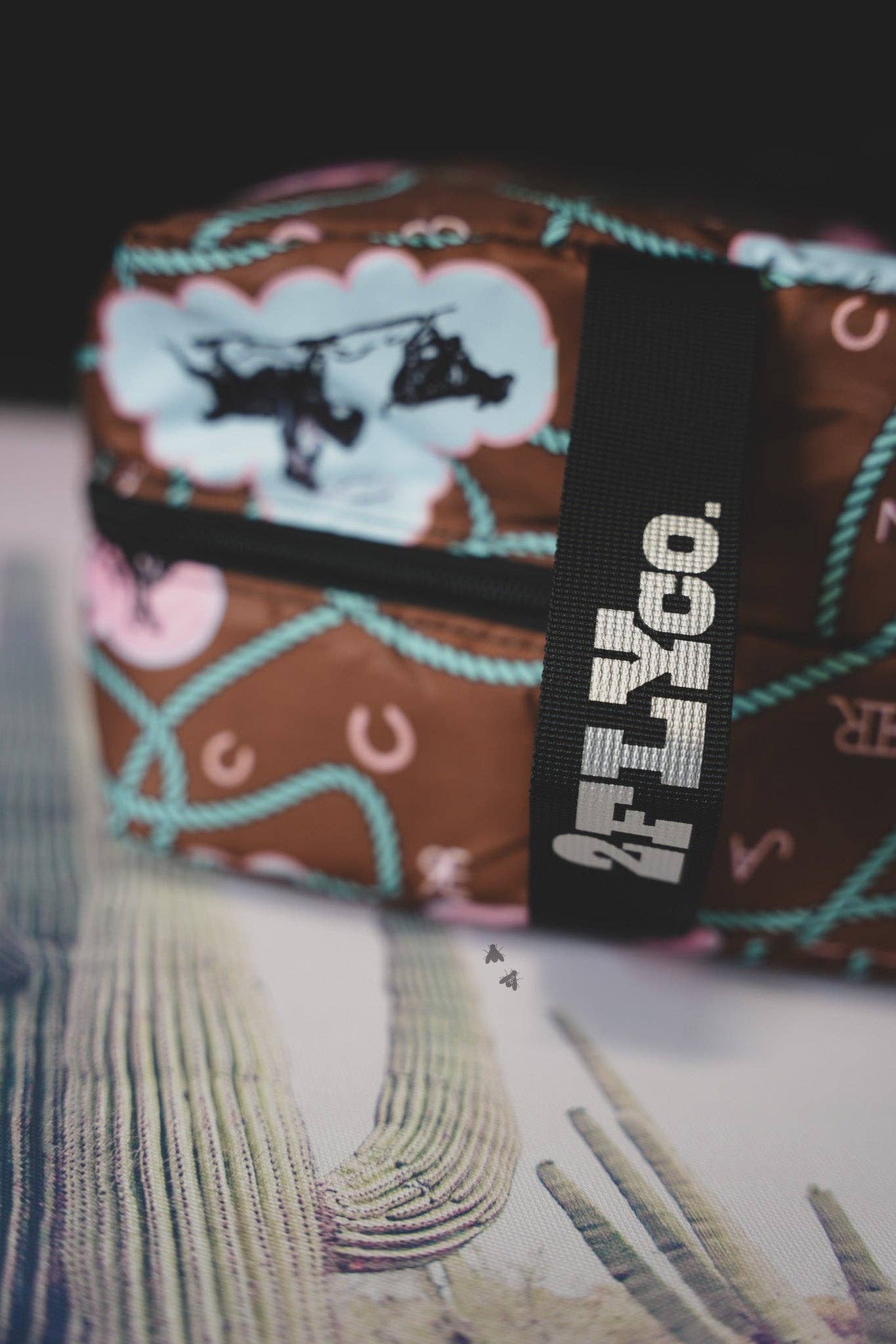 THAT TRAVELER BAG *WHOA BRONC