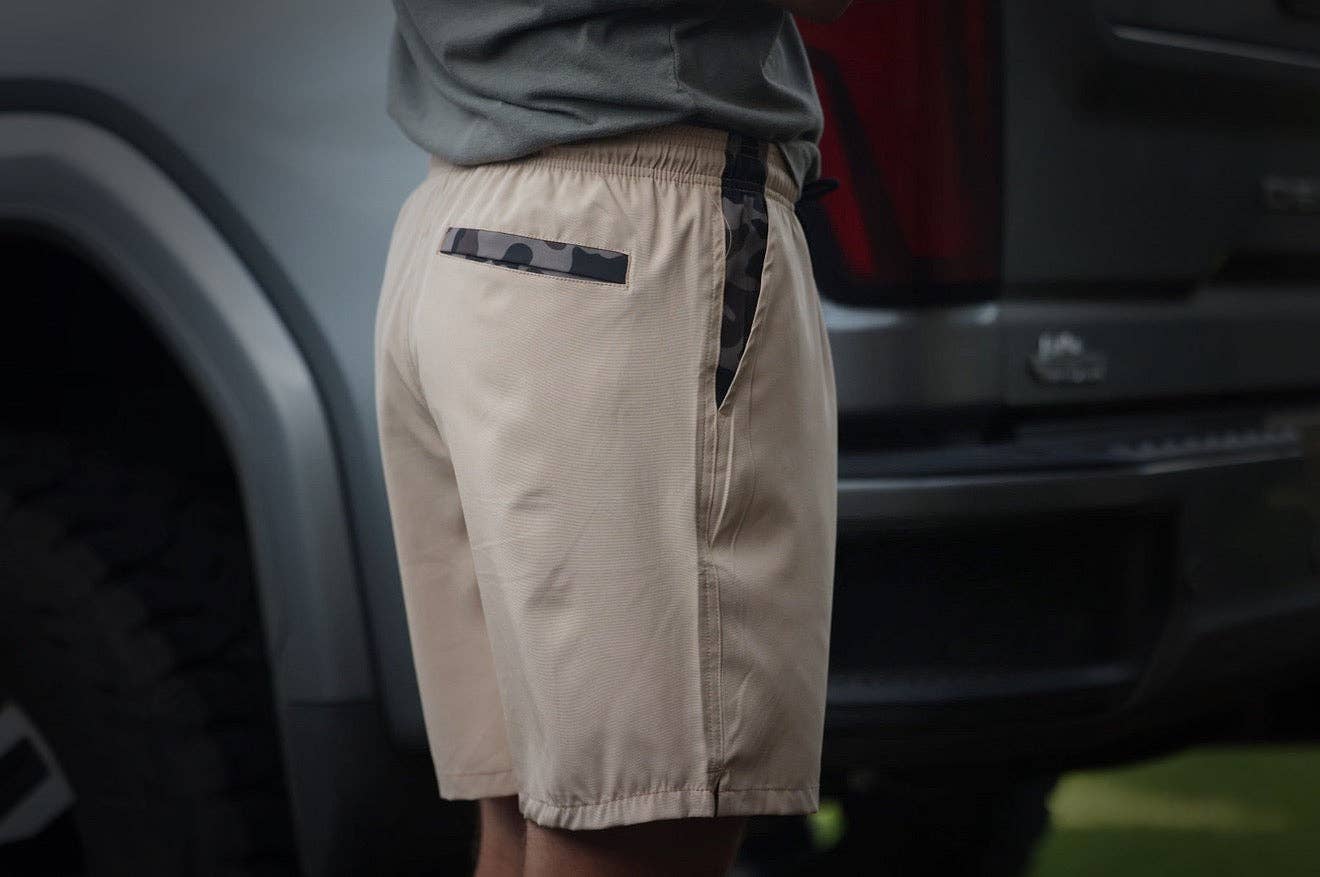 The Daily Shorts - Khaki Duck Camouflage