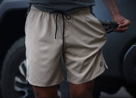 The Daily Shorts - Khaki Duck Camouflage