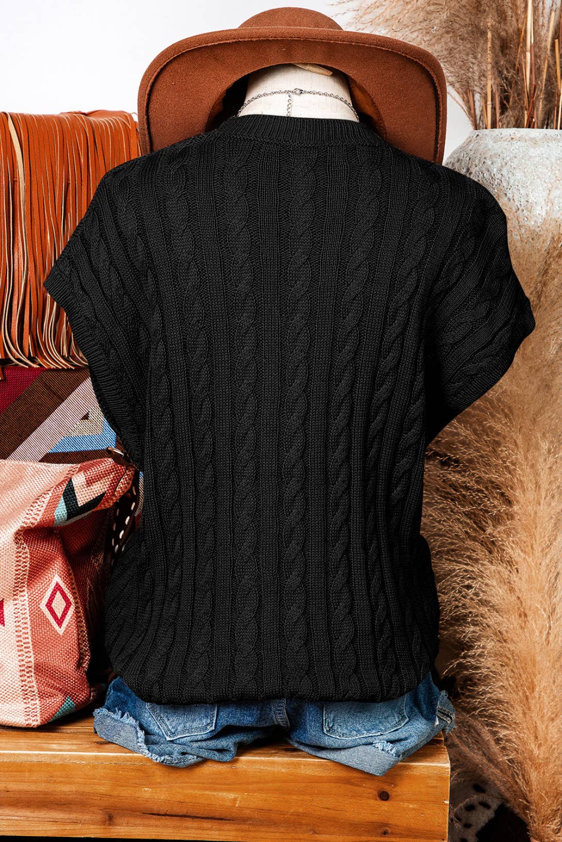 Crew Neck Cable Knit Short Sleeve Sweater