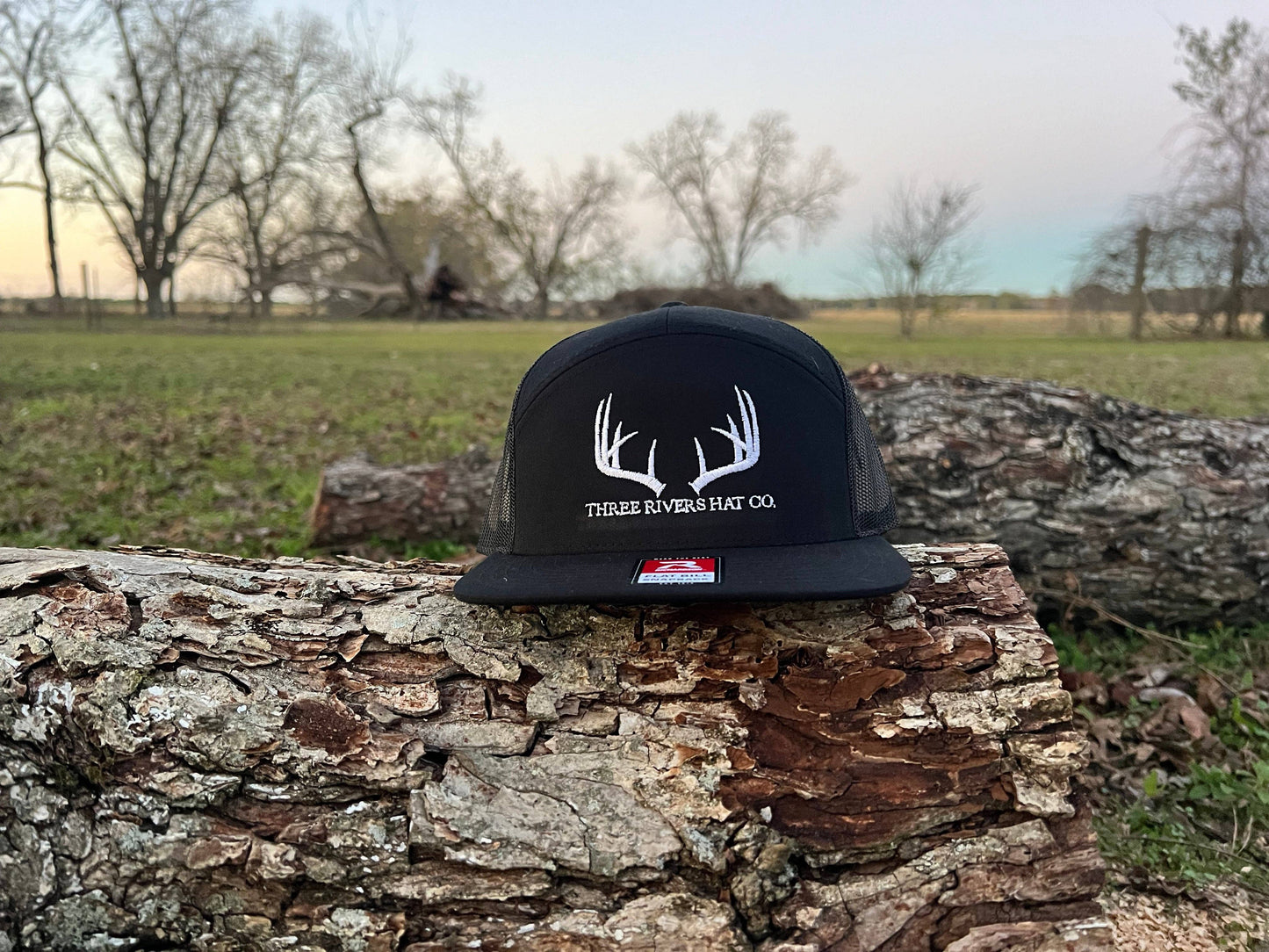 Classic Whitetail Rack - Flatbill Snapback Hat - Richardson 168