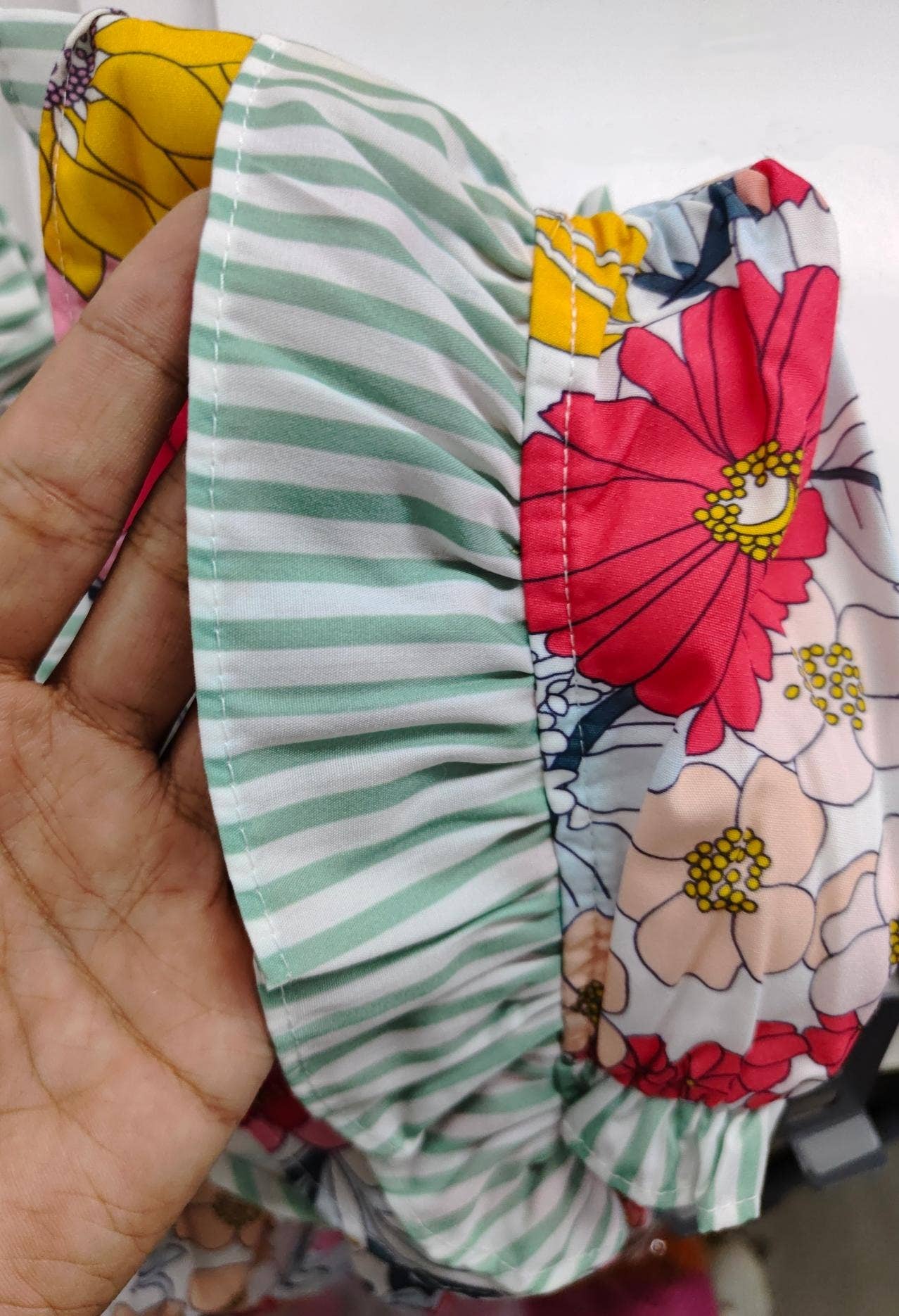 Floral  Ruffle Trim Short Sleeve Blouse