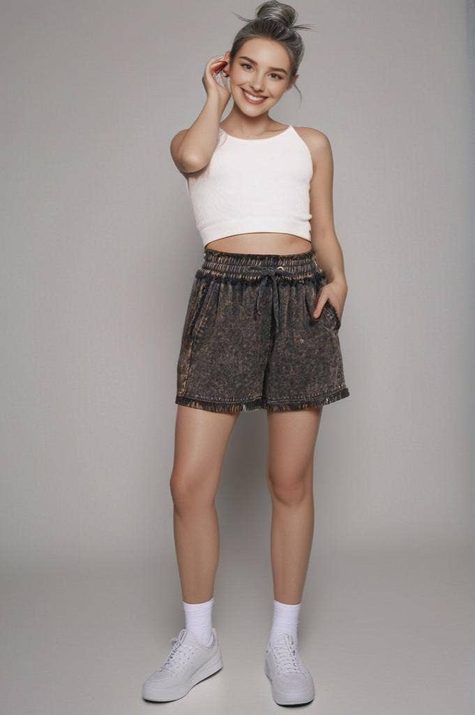 Mineral Washed Short Pants w/ Pockets