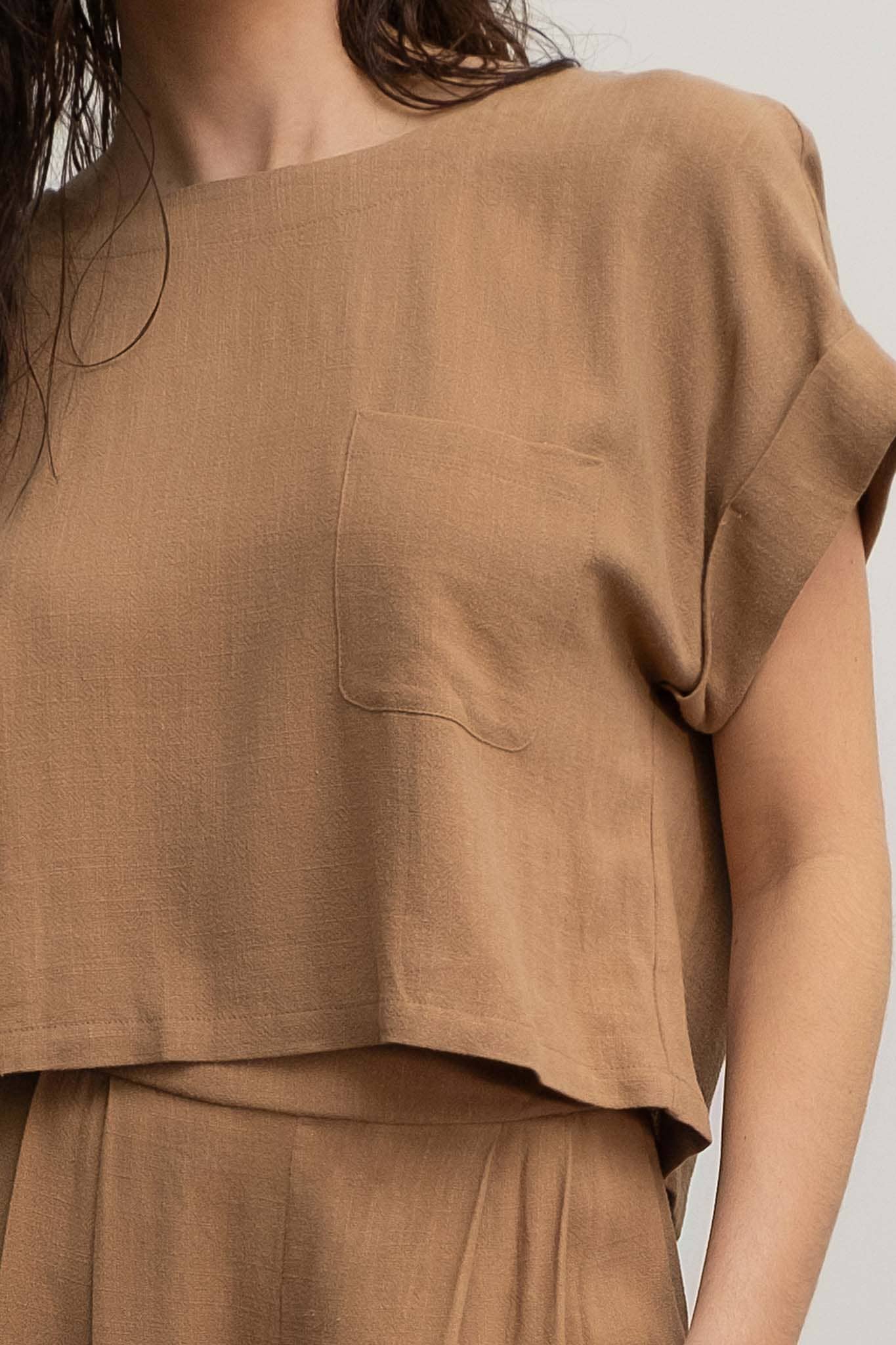 LINEN SHORT FOLD SLEEVE BOXY CUT TOP
